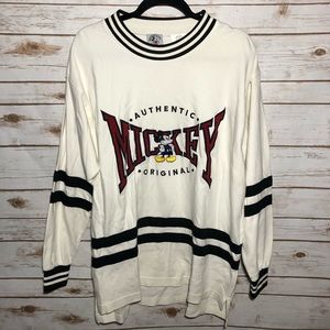 Vintage Mickey & Co jersey embroidered M